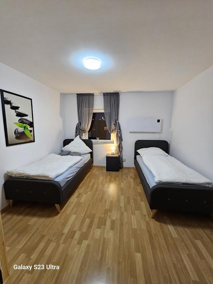 M&l Wohnen 2 Apartment